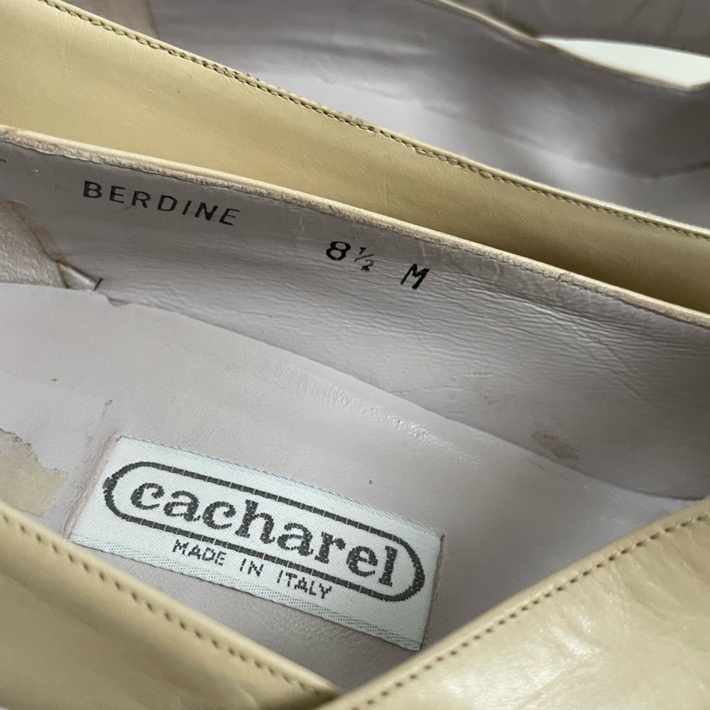 Cacharel | Vintage "Berdine" Peep Toe Pumps - Picture 6 of 7